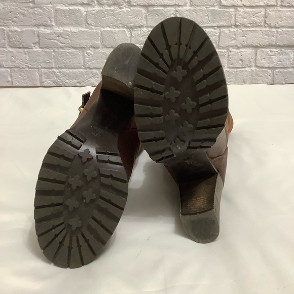 Vintage Romanian heels leather boots 7.5 - Picture 9 of 12